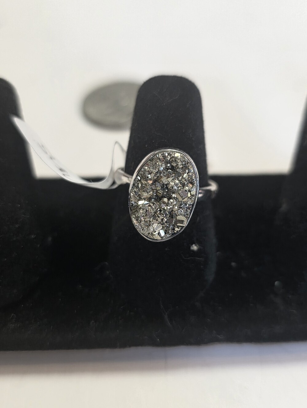 Silver-Oval Druzy Ring in Sparkling Gray